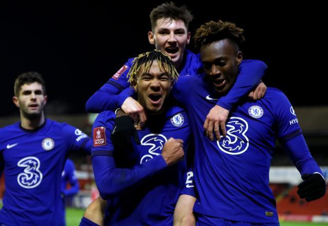 乐鱼体育app-【足总杯】亚伯拉罕疑似越位球 切尔西1比0巴恩斯利